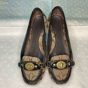 Coach Driving Loafers, size 6, Brown Signature Logo, Buckle front ornament